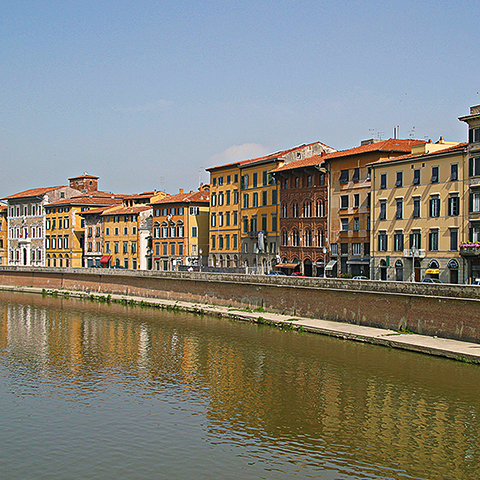 Hotels and apartments on the River Arno in Florence